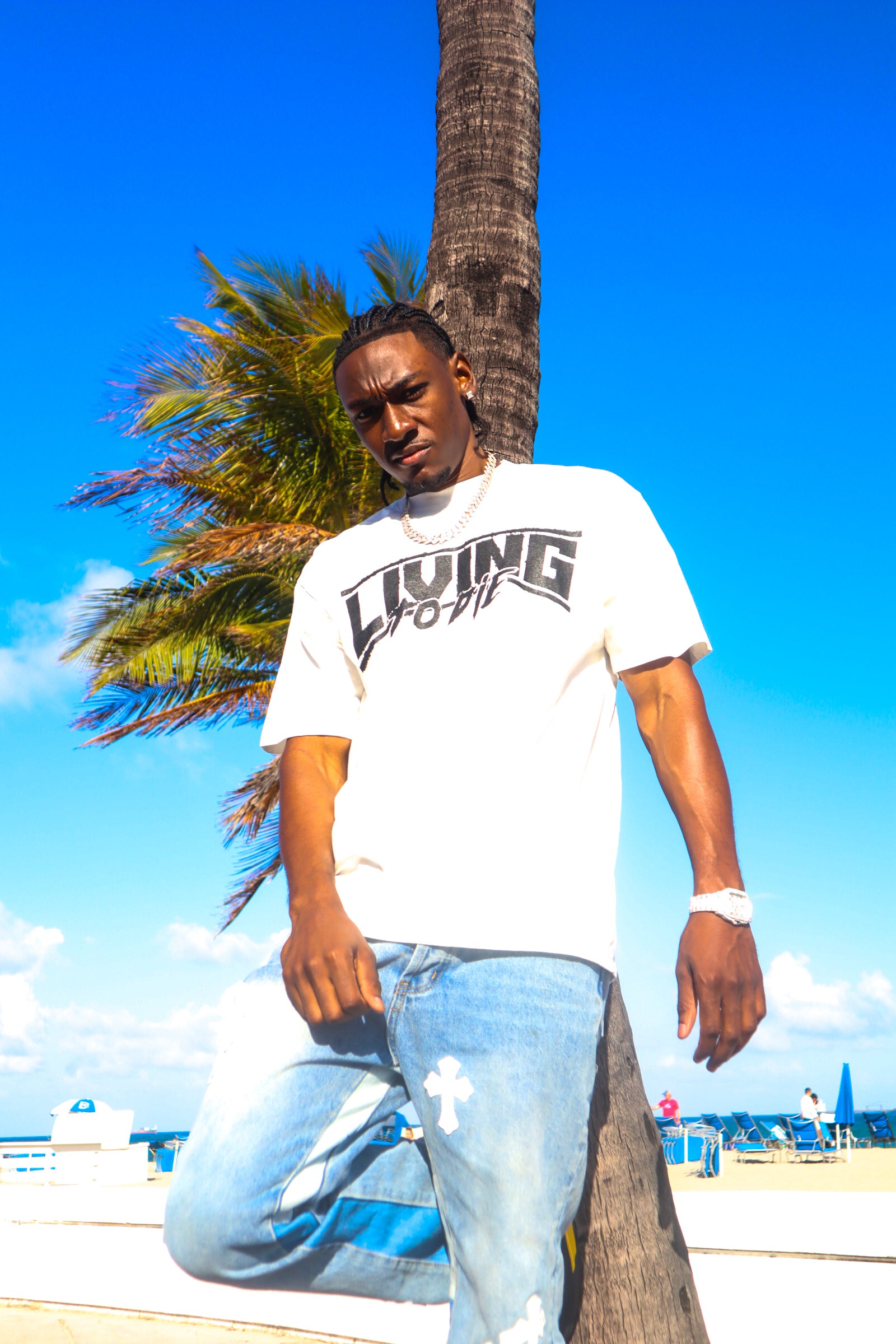 DTF DISTRESSED LOGO TEES