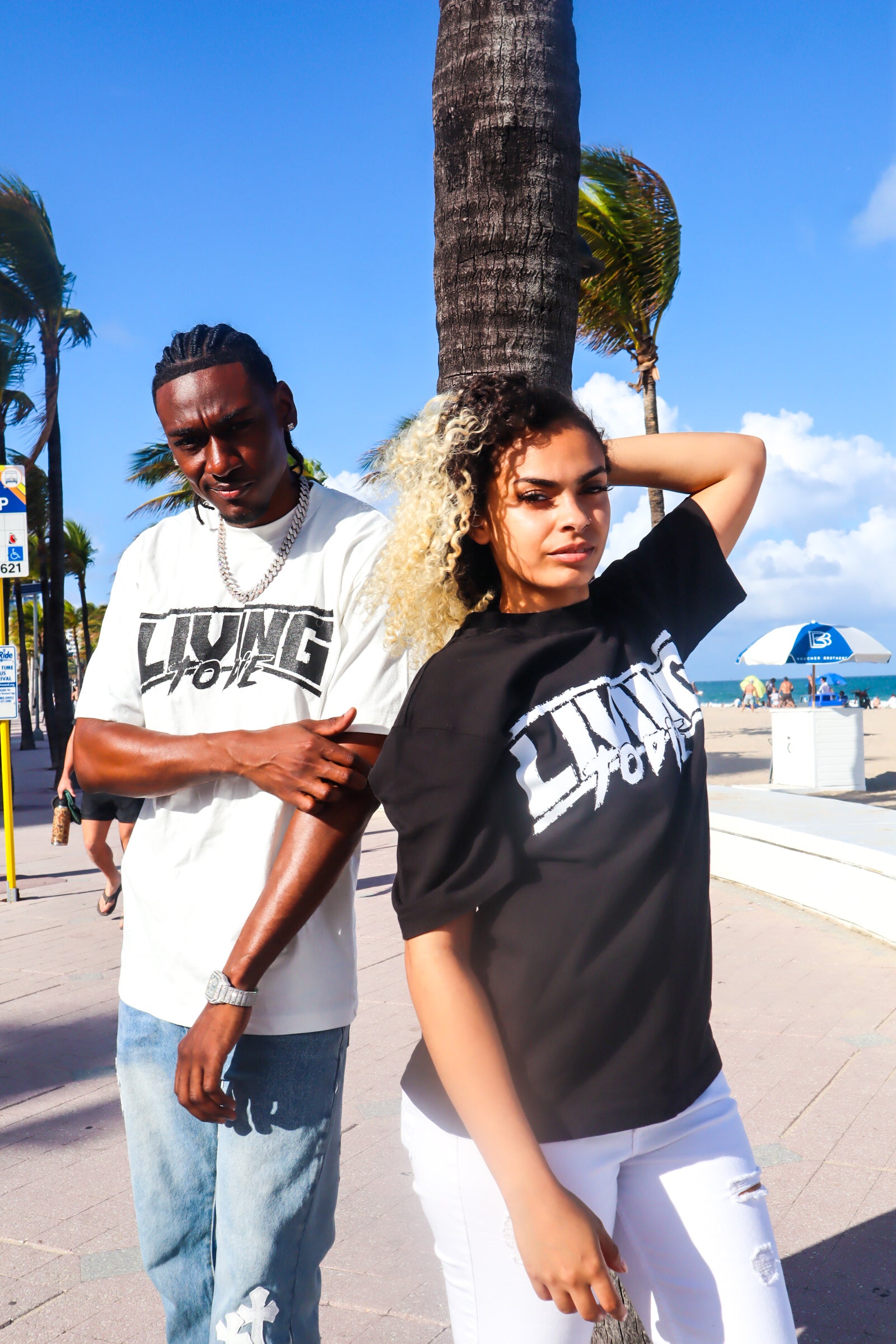 DTF DISTRESSED LOGO TEES