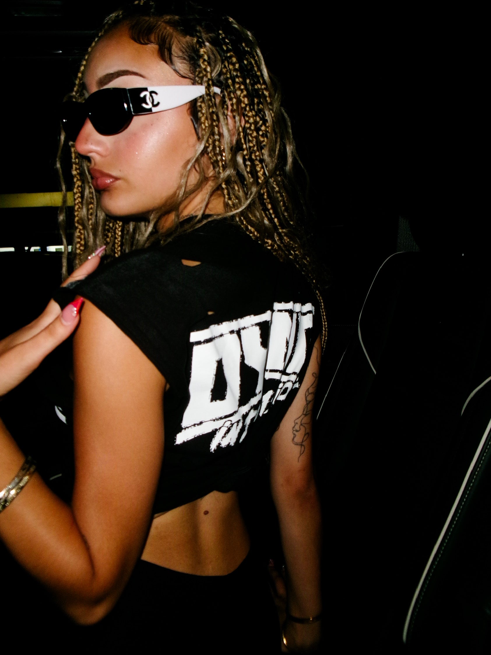 DTF EVOLVERE CUT OFF TEE
