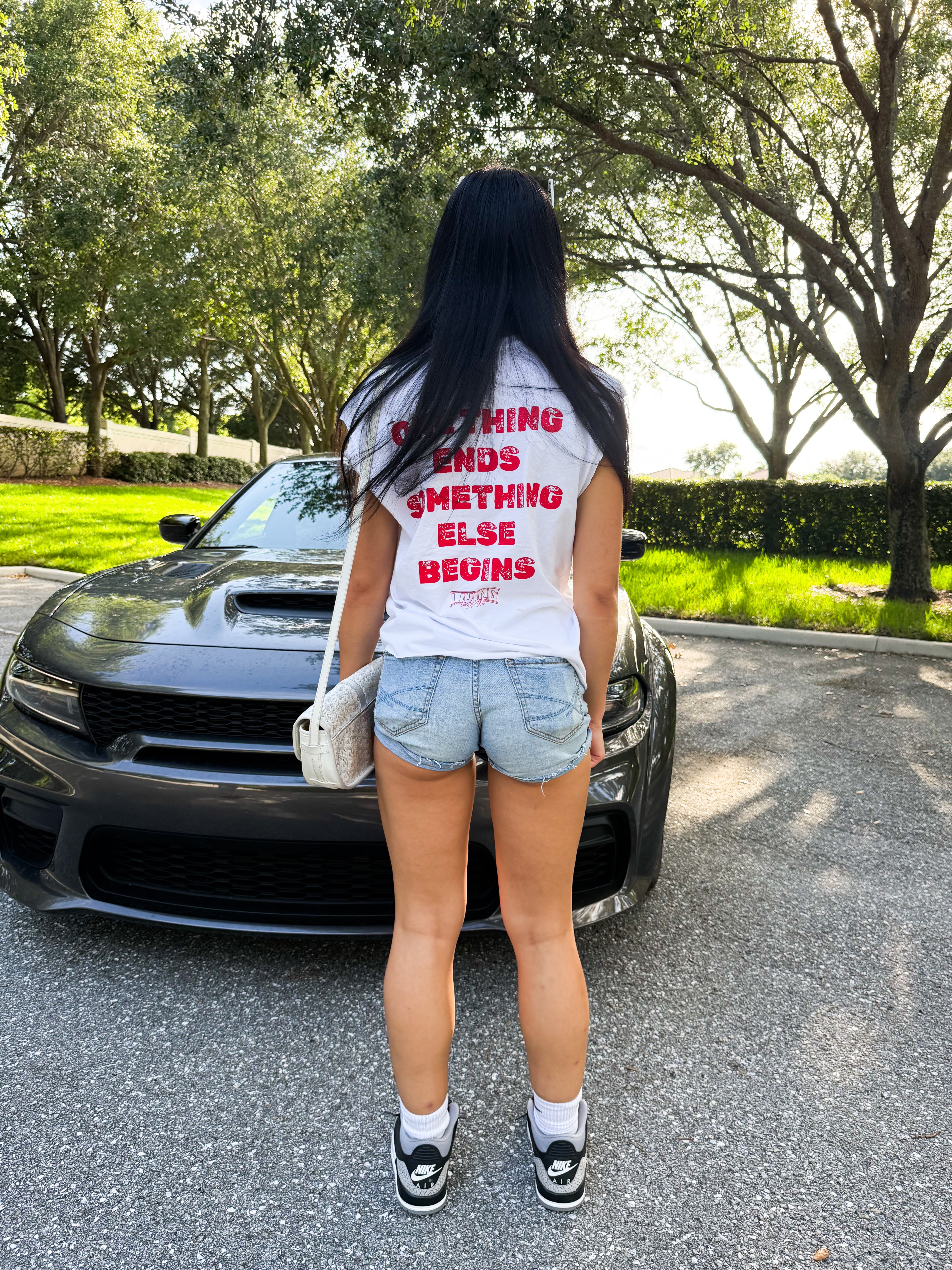 EVOLUTION SEASON 2 KISS ME CUT OFF TEE