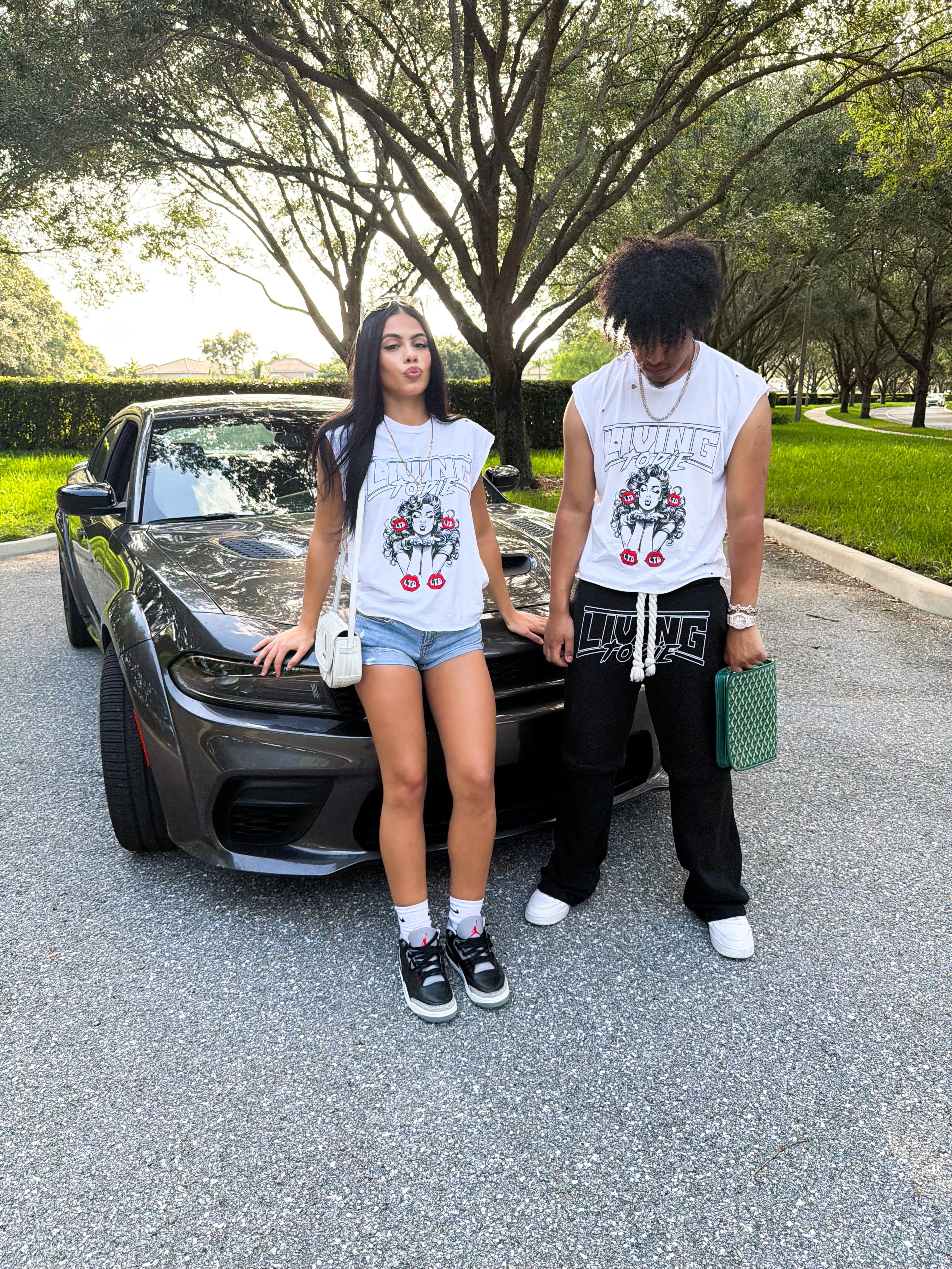 EVOLUTION SEASON 2 KISS ME CUT OFF TEE
